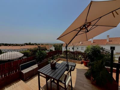 Townhouse in Cerros del Aguila