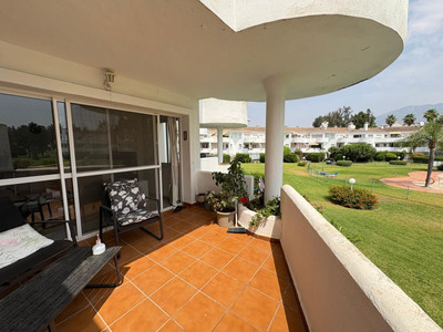 Middle Floor Apartment in Mijas Golf
