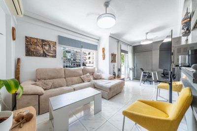 Middle Floor Apartment in Marbella