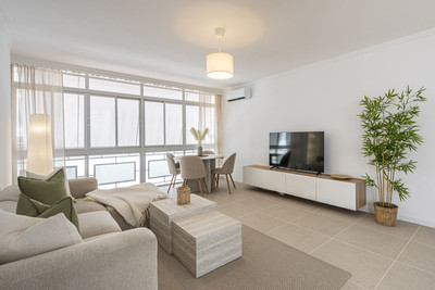Middle Floor Apartment in Estepona