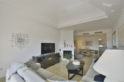 Ground Floor Apartment in Elviria