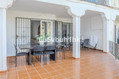 Middle Floor Apartment in Mijas Golf