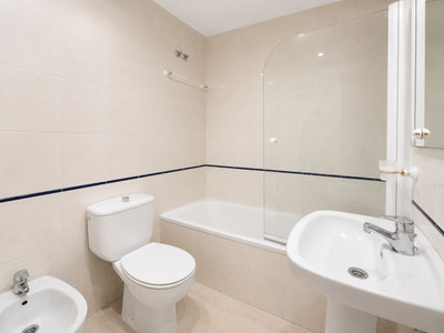 Middle Floor Apartment in Marbella