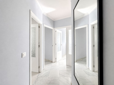 Middle Floor Apartment in Marbella