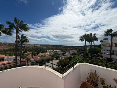 Penthouse in Estepona