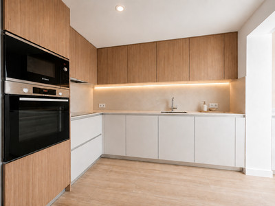 Middle Floor Apartment in Estepona