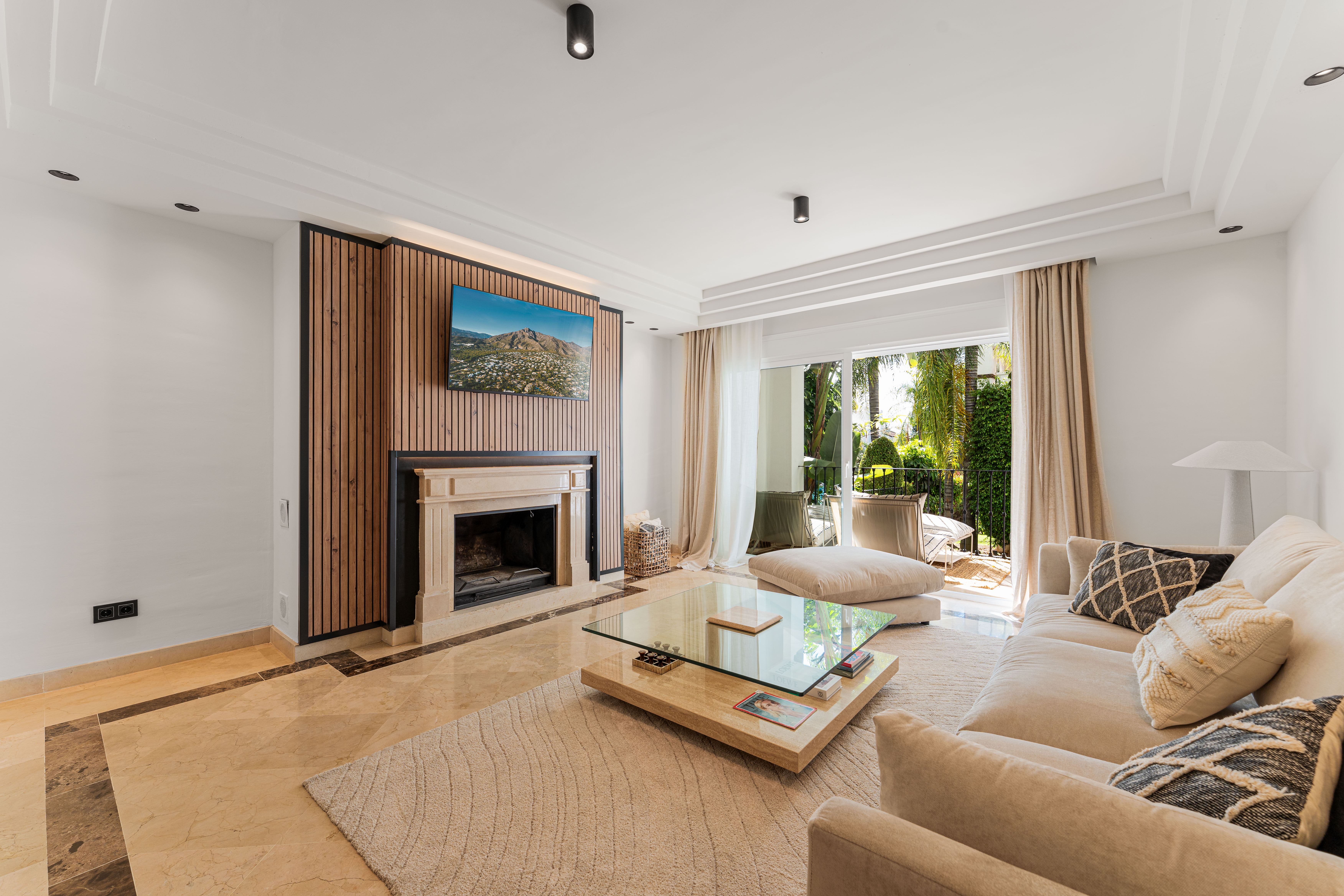 Apartment Montebello — Image 1