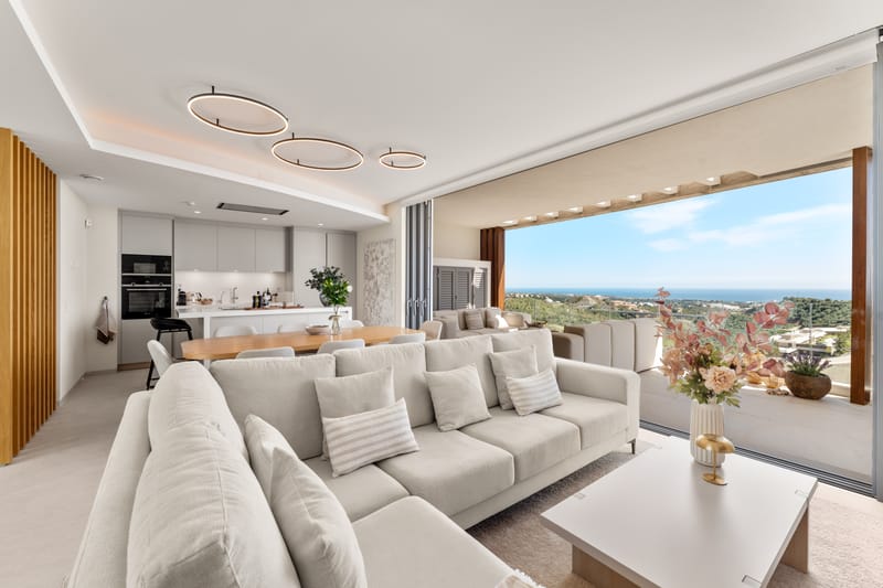 Penthouse Lina — Image 1