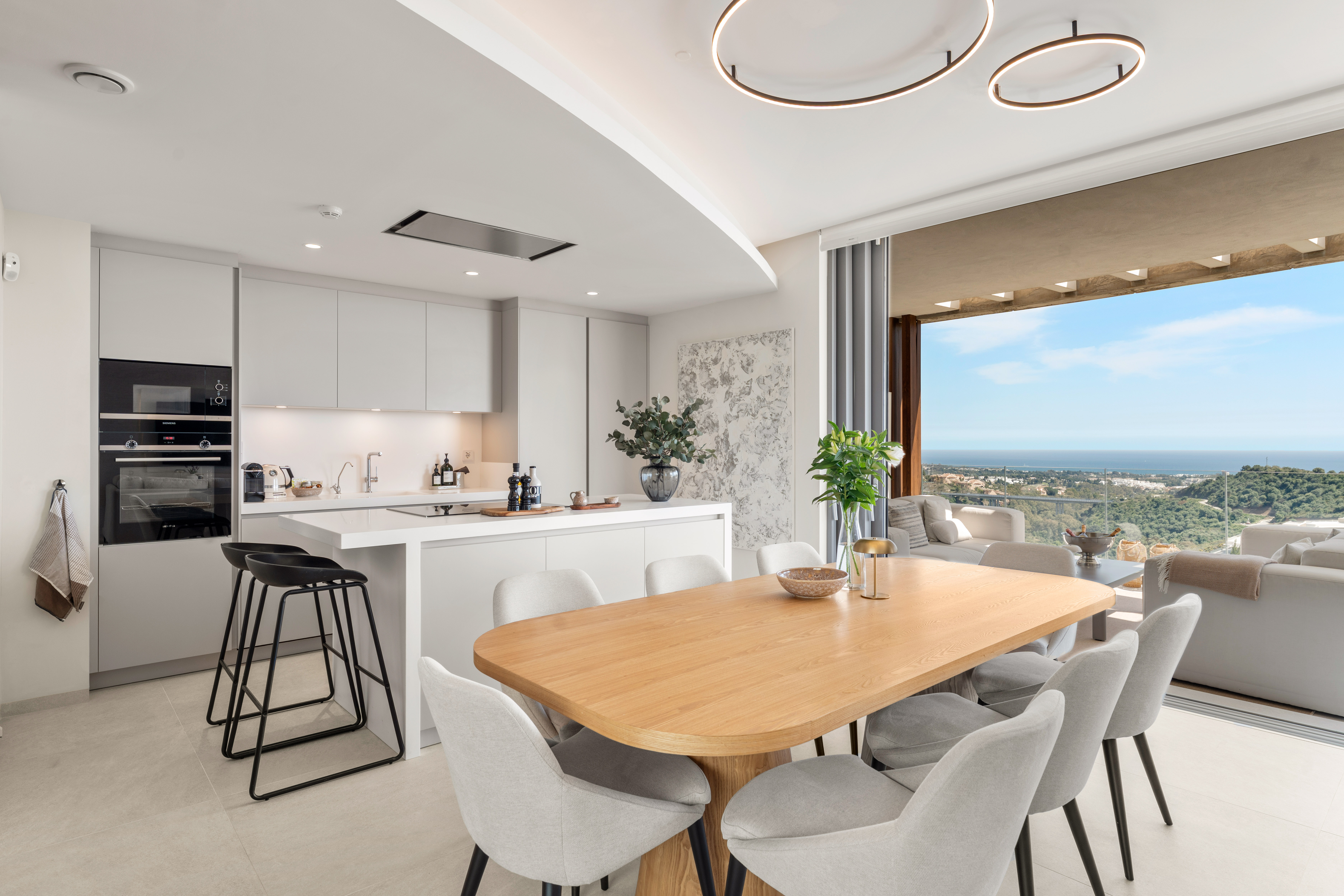 Penthouse Lina — Image 5