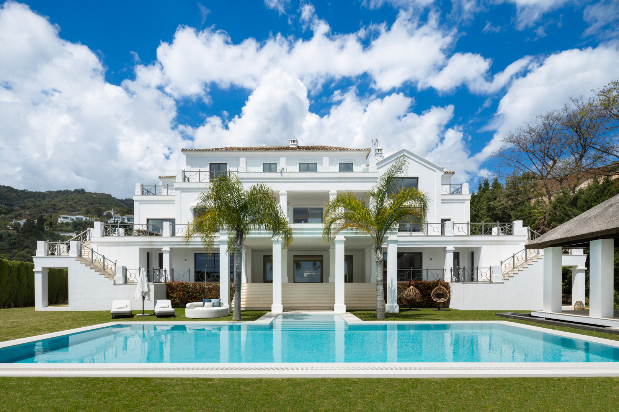 Fully renovated villa in el Madroñal - Image 3