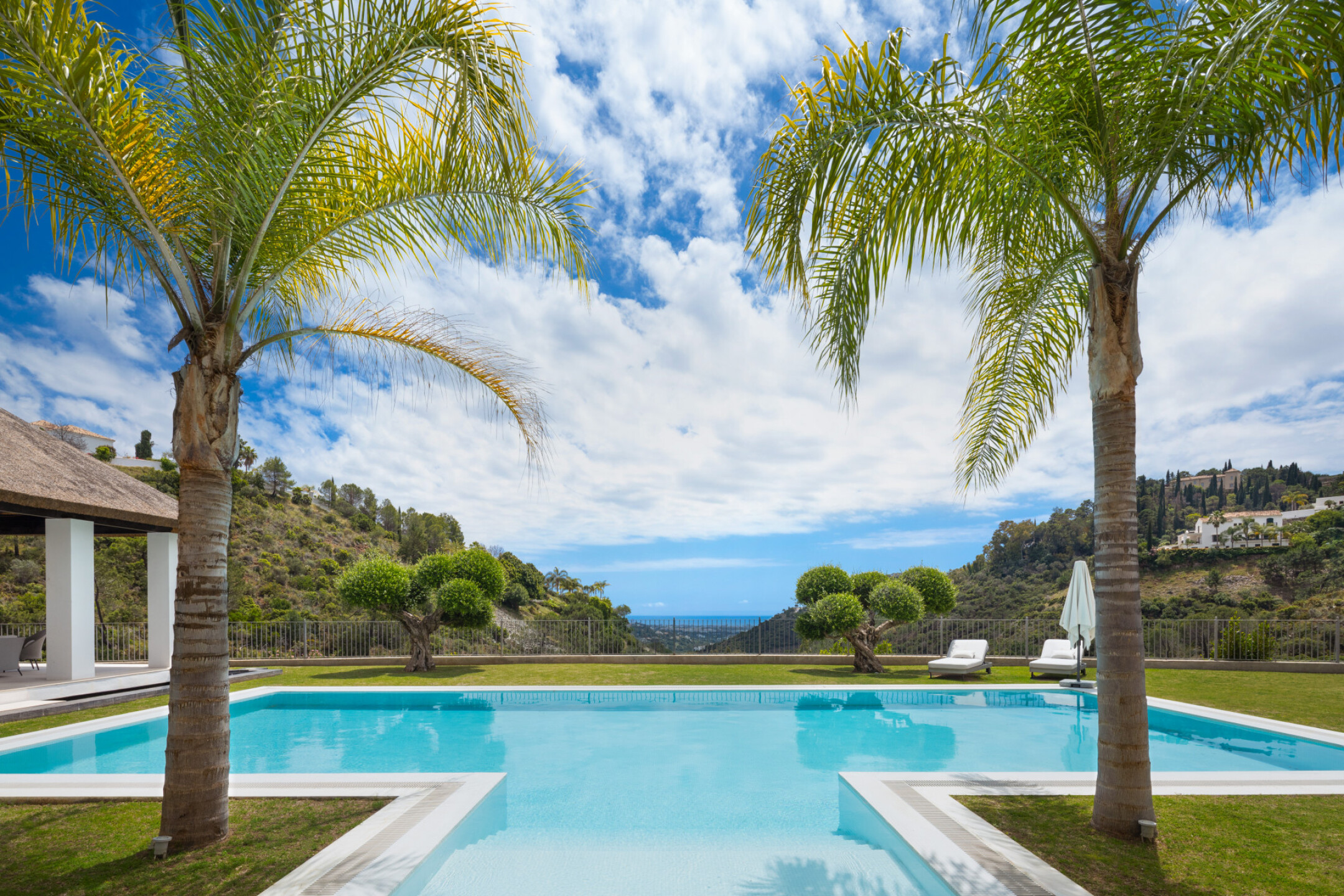 Fully renovated villa in el Madroñal - Image 4
