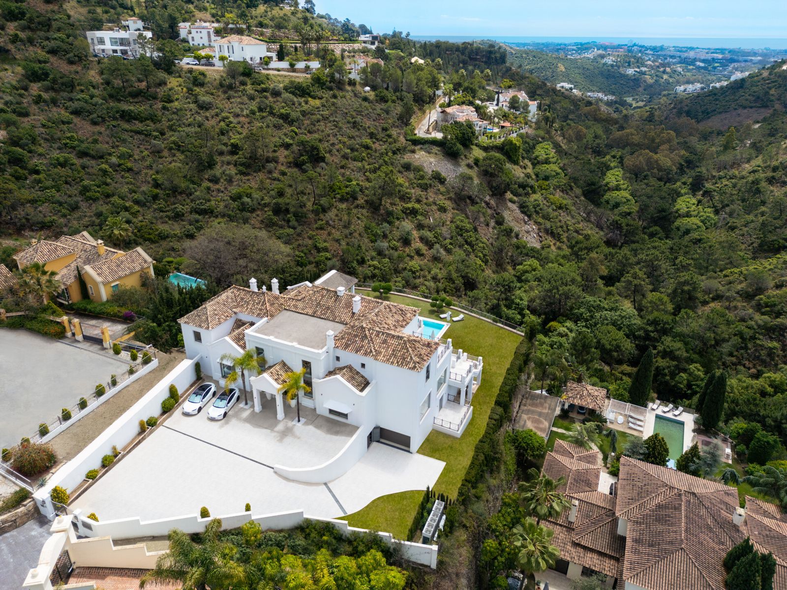 Fully renovated villa in el Madroñal - Image 34