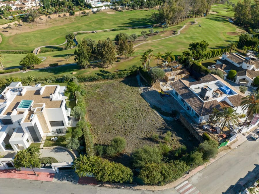 Pleyades 20 - Plot for sale - Image 2