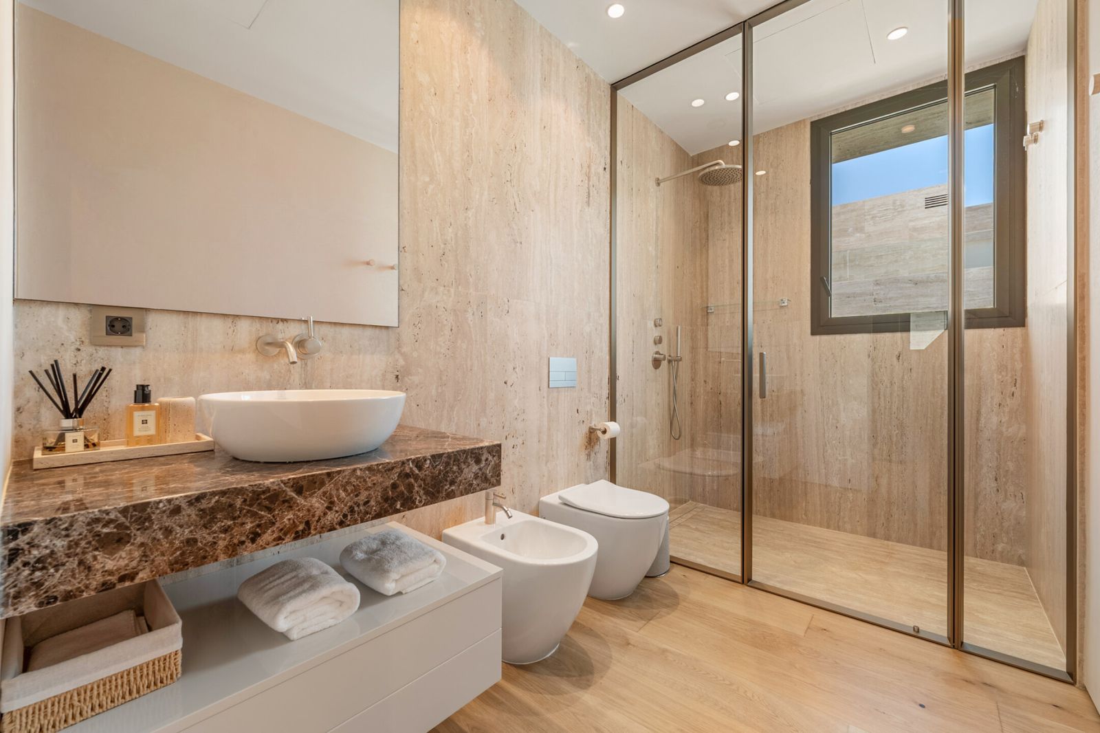 Skyvilla 6 - Image 20