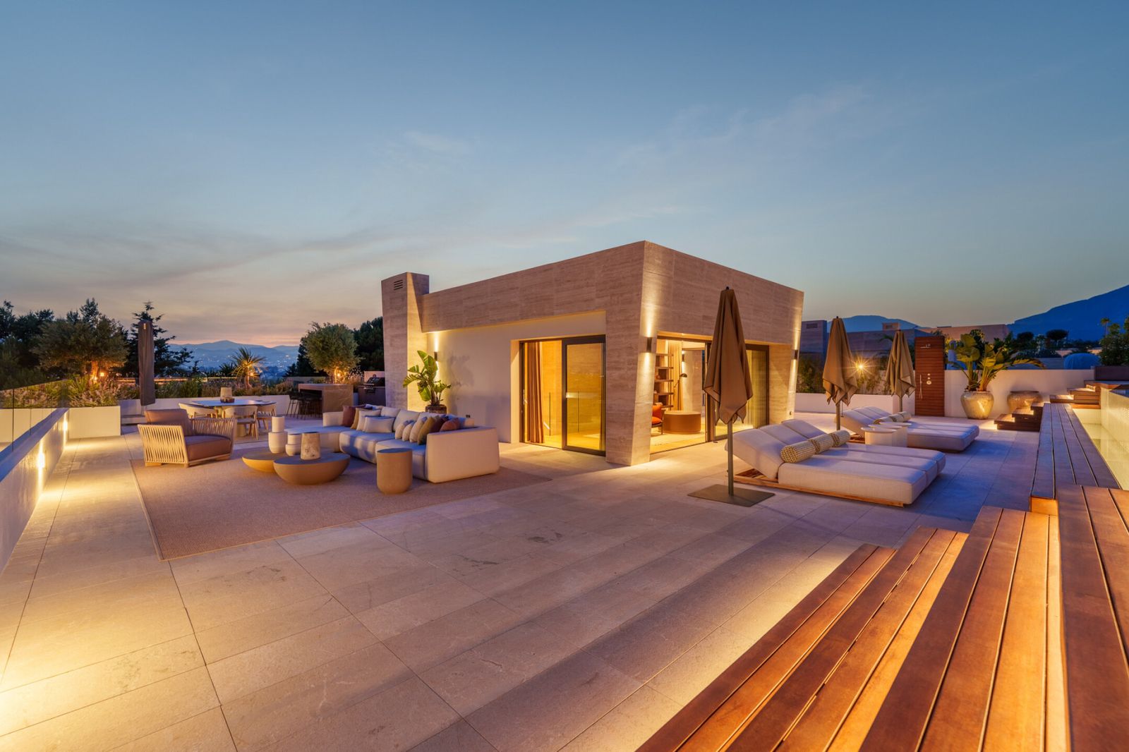 Skyvilla 6 - Image 34