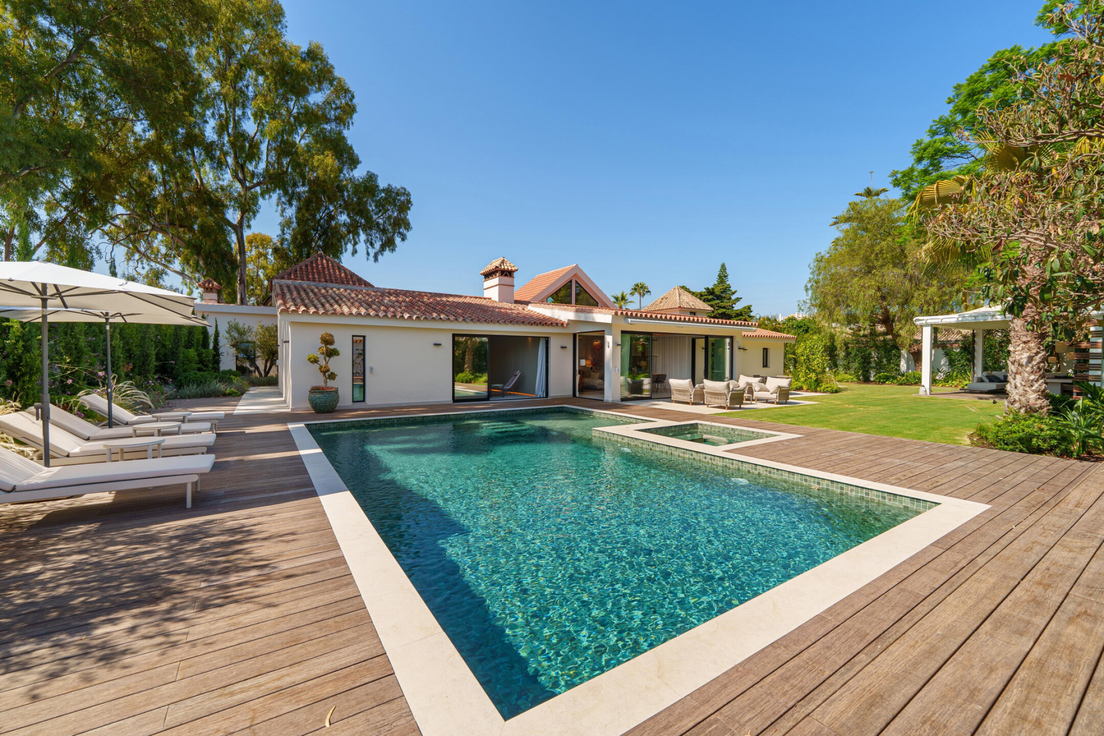 Villa Beach Life - Image 1