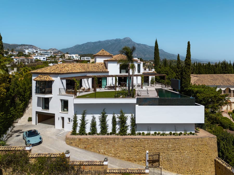 Villa Kumo - Image 1