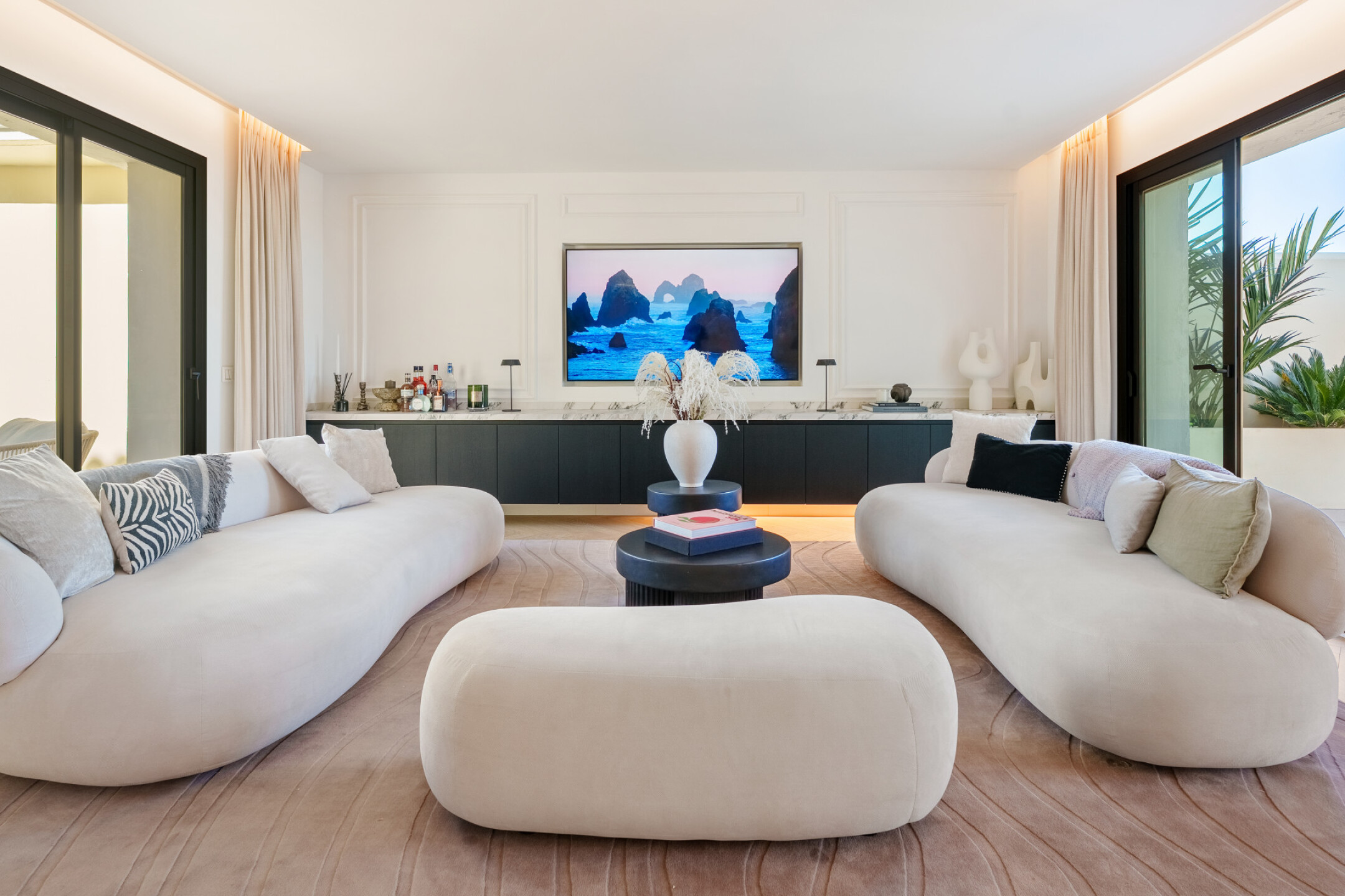 Renovated Scandinavian-Style Duplex Penthouse with Private Pool and Panoramic Views in La Cerquilla - Image 9