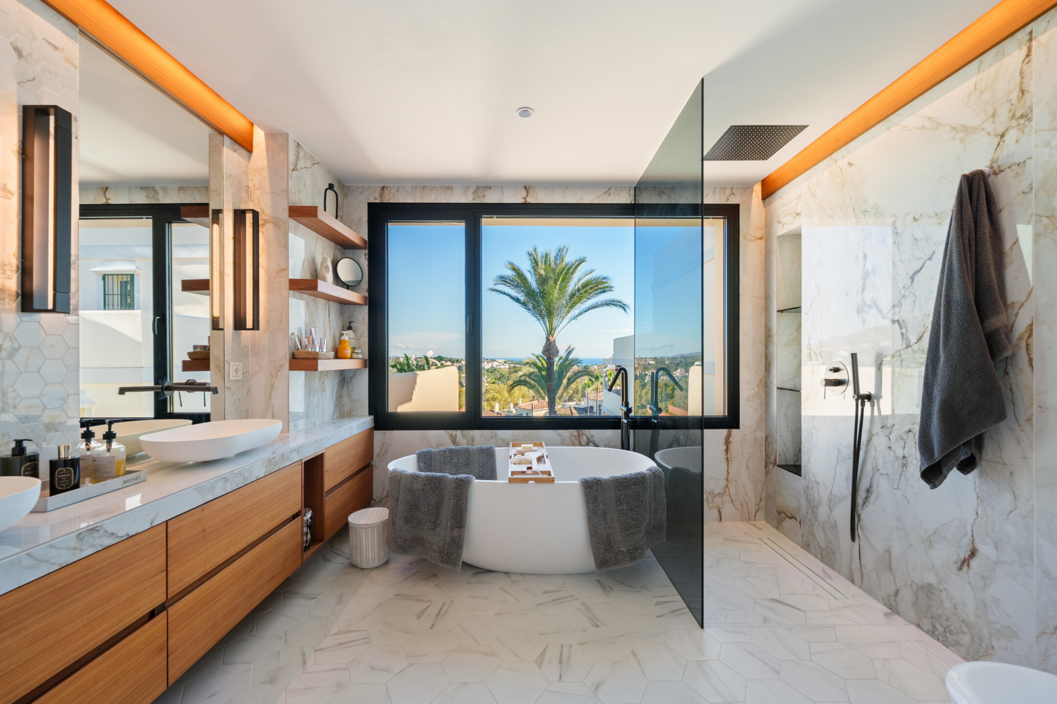 Renovated Scandinavian-Style Duplex Penthouse with Private Pool and Panoramic Views in La Cerquilla - Image 24