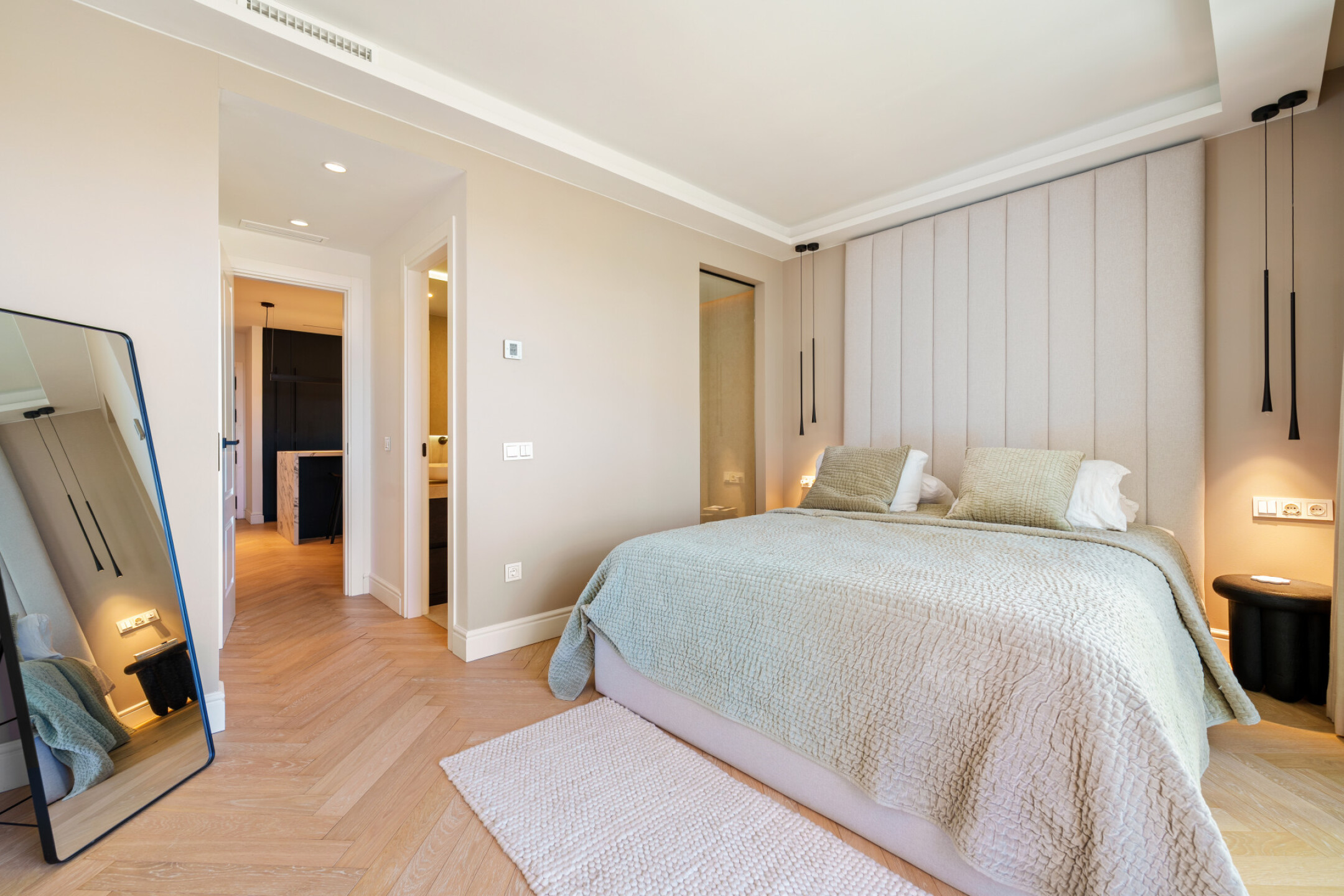 Renovated Scandinavian-Style Duplex Penthouse with Private Pool and Panoramic Views in La Cerquilla - Image 27