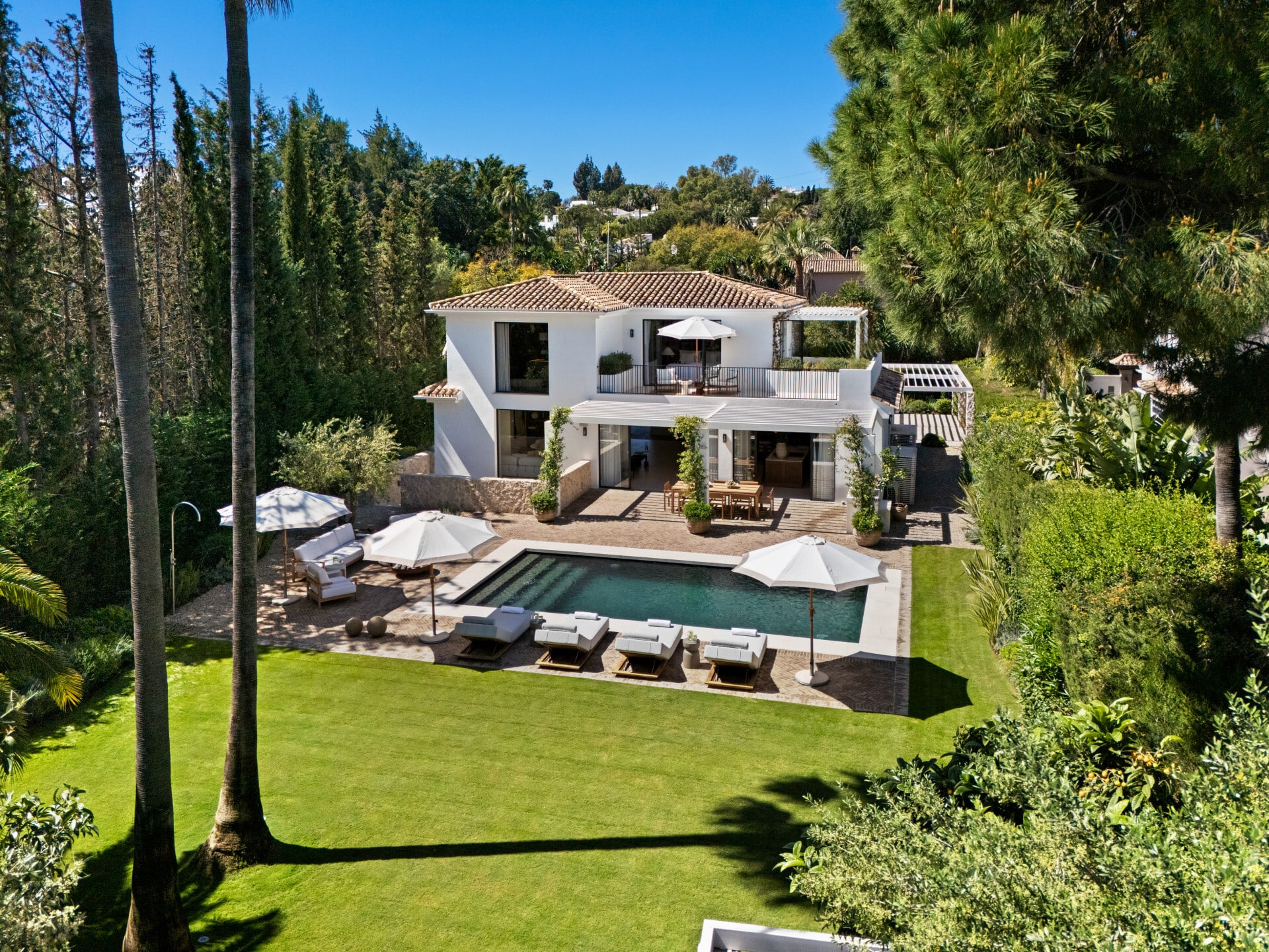 Casa Koi - Image 1